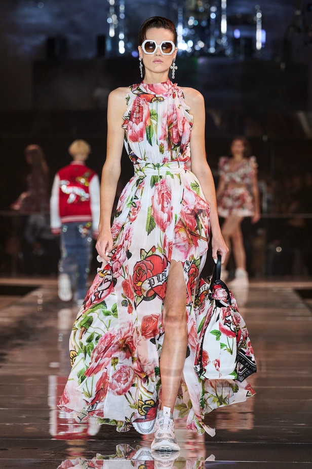 مجموعة Philipp Plein لربيع وصيف 2023 بروح موسيقى الروك