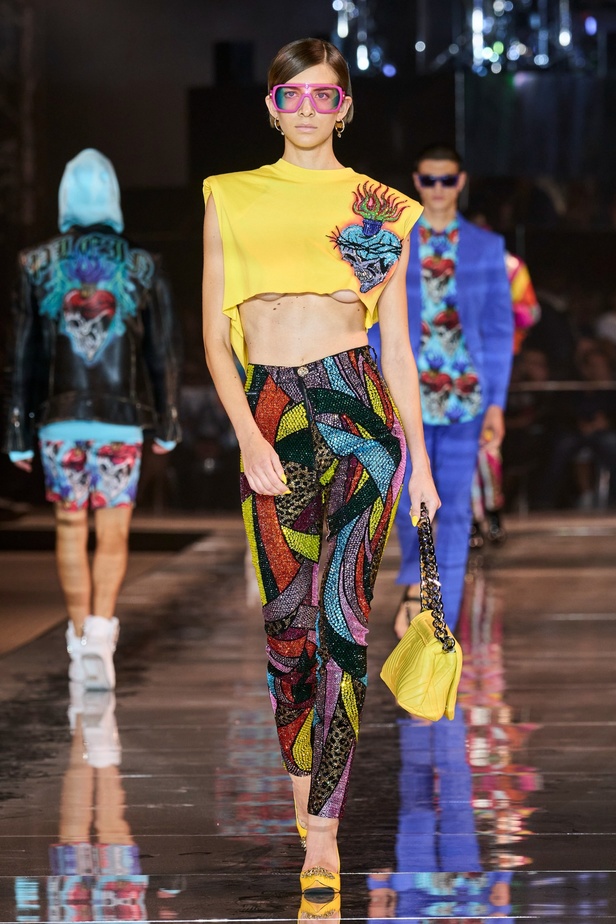 مجموعة Philipp Plein لربيع وصيف 2023 بروح موسيقى الروك