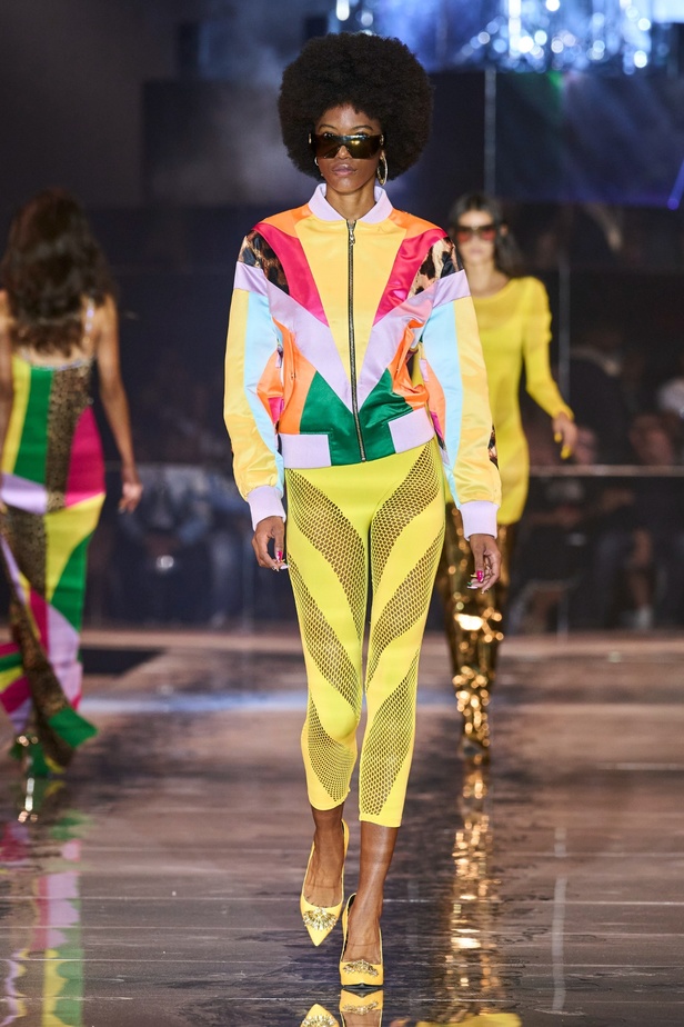 مجموعة Philipp Plein لربيع وصيف 2023 بروح موسيقى الروك