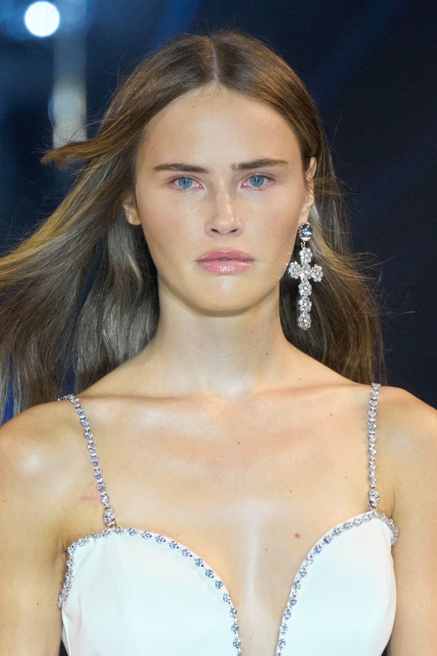 مجموعة Philipp Plein لربيع وصيف 2023 بروح موسيقى الروك