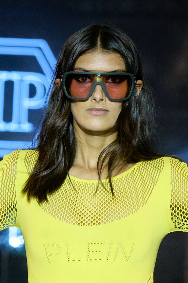 مجموعة Philipp Plein لربيع وصيف 2023 بروح موسيقى الروك