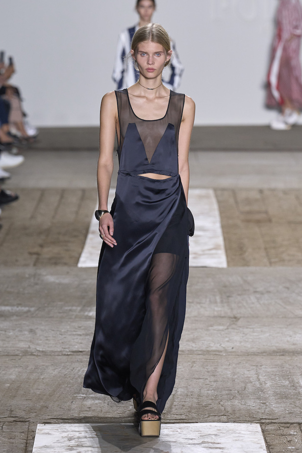 من مجموعة Ports 1961 لموسم ربيع وصيف 2023