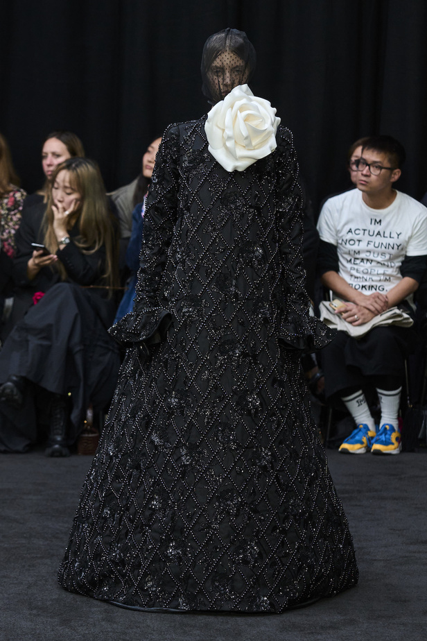 من مجموعة ريتشارد كوين لموسم ربيع وصيف 2023