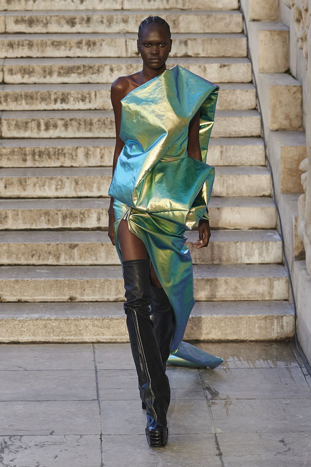 مجموعة ريك أوينز لموسم ربيع وصيف 2023