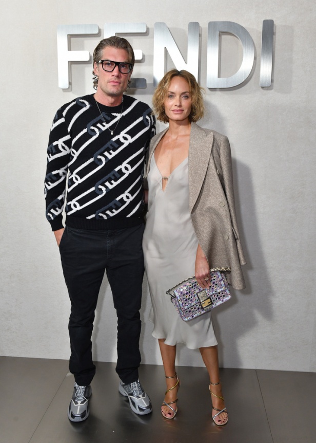 دار "فندي" تحتفل بحقيبة باغيت بجموعة كبسولية ساحرة في نيويورك