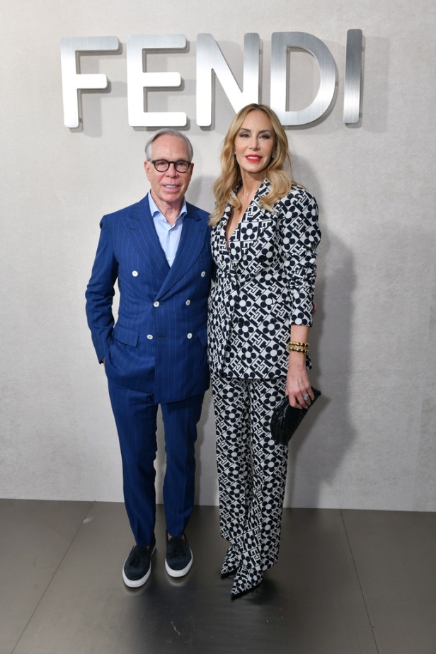 دار "فندي" تحتفل بحقيبة باغيت بجموعة كبسولية ساحرة في نيويورك