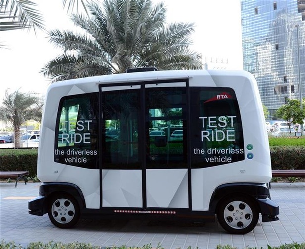 تحويل رحلات التنقل في دبي إلى رحلات ذكية ذاتية القيادة