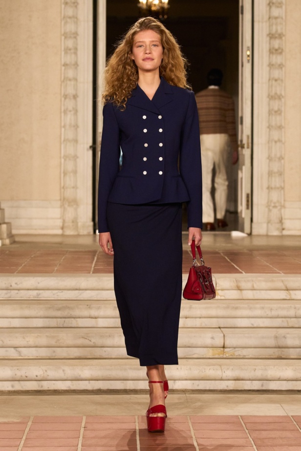 عالم Ralph Lauren يتجلى بأدق تفاصيله في مجموعة ربيع 2023 في جنوب كاليفورنيا لأول مرة على الإطلاق 