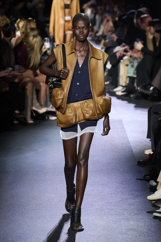 مجموعة ميو ميو لموسم ربيع وصيف 2023