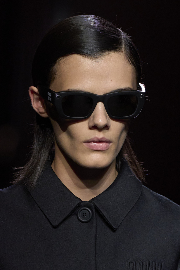 مجموعة ميو ميو لموسم ربيع وصيف 2023