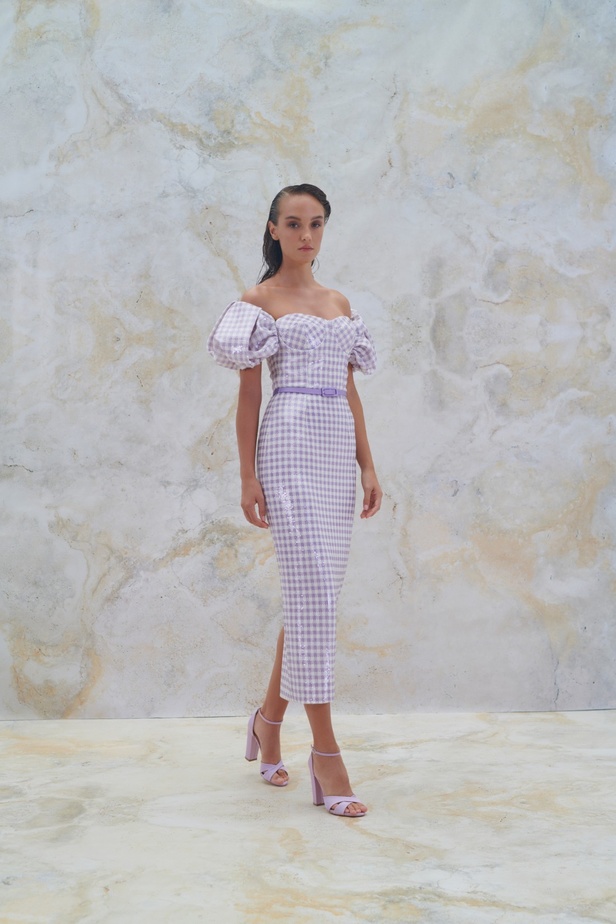 مجموعة Rami Al Ali لربيع وصيف 2023 صورة مُنمّقةً للأناقة المعاصرة