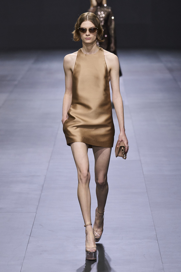 من مجموعة فالنتينو لموسم ربيع وصيف 2023