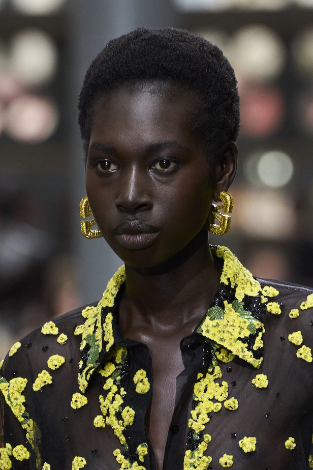 مجموعة فالنتينو لموسم ربيع وصيف 2023