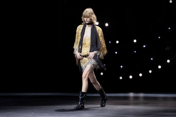 دار Celine تستبق أسبوع الموضة وتكشف عن مجموعة خريف وشتاء 2023