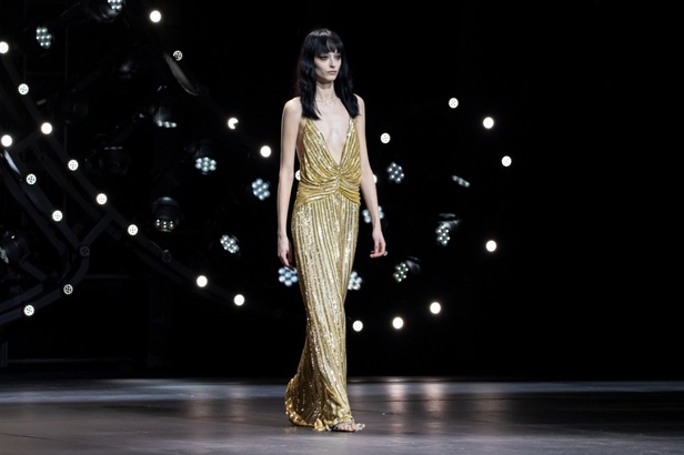 دار Celine تستبق أسبوع الموضة وتكشف عن مجموعة خريف وشتاء 2023