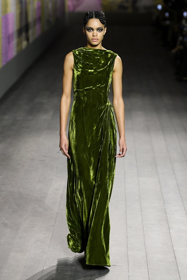 مجموعة Dior للتصاميم الراقية لموسم ربيع وصيف 2023... حِرفة أساسها الفكر