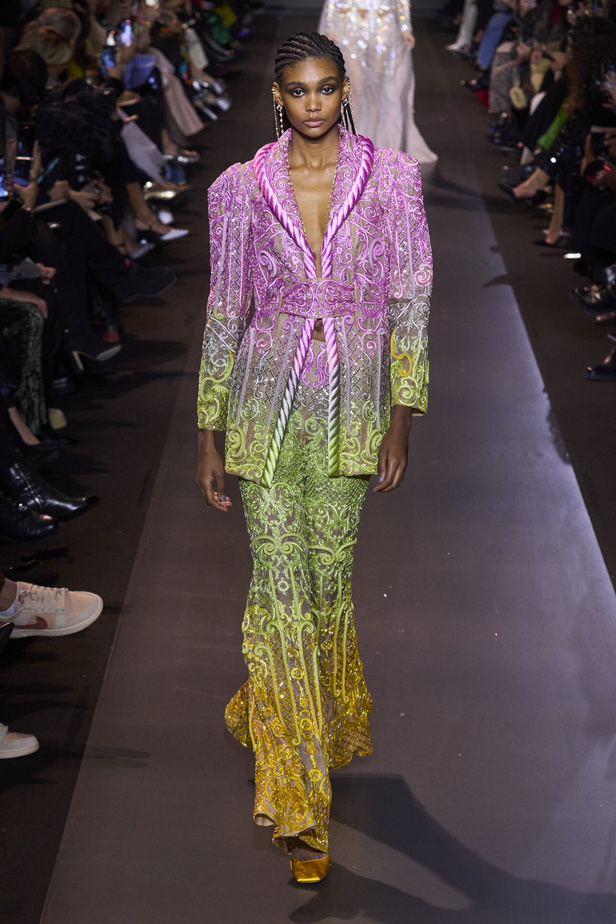 مجموعة جورج حبيقة للهوت كوتور 2023.. فخامة الشك والاناقة التي لا تزول