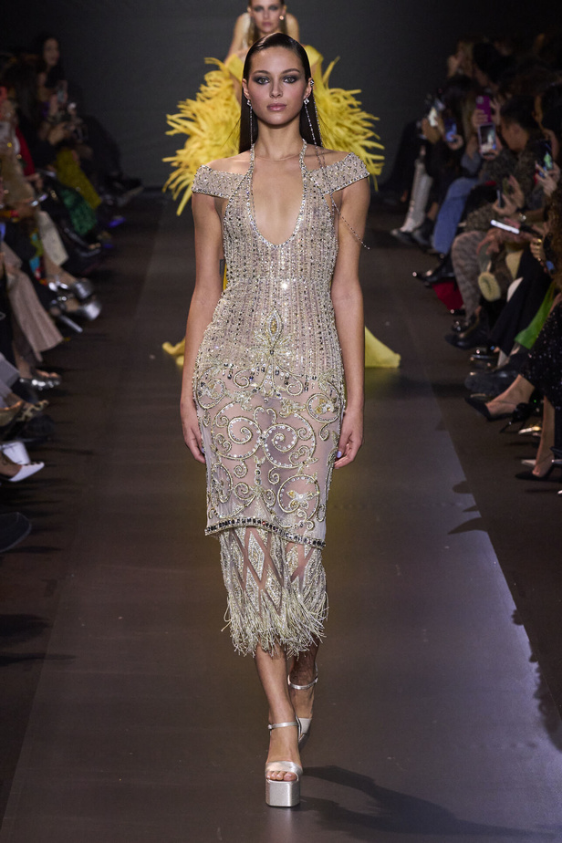 مجموعة جورج حبيقة للهوت كوتور 2023.. فخامة الشك والاناقة التي لا تزول