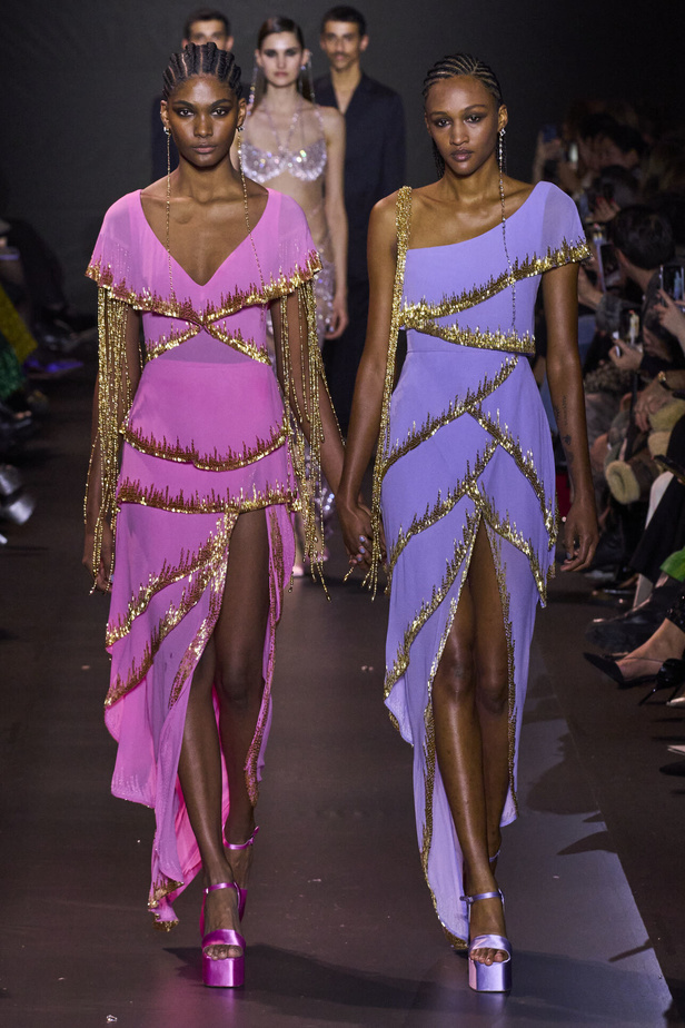 مجموعة جورج حبيقة للهوت كوتور 2023.. فخامة الشك والاناقة التي لا تزول