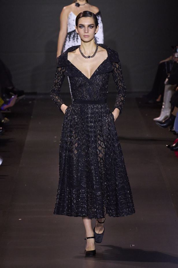 مجموعة جورج حبيقة للهوت كوتور 2023.. فخامة الشك والاناقة التي لا تزول