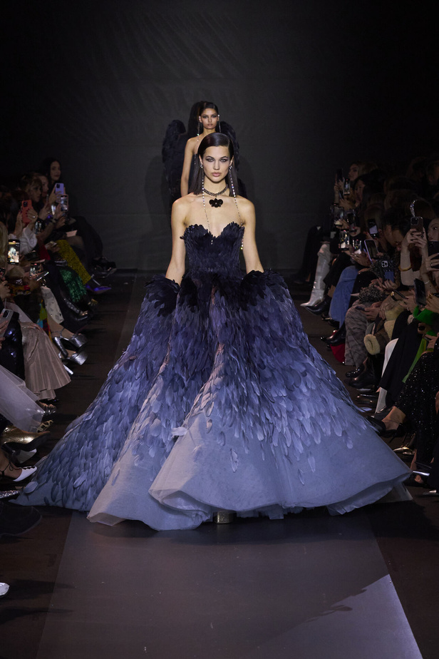 مجموعة جورج حبيقة للهوت كوتور 2023.. فخامة الشك والاناقة التي لا تزول