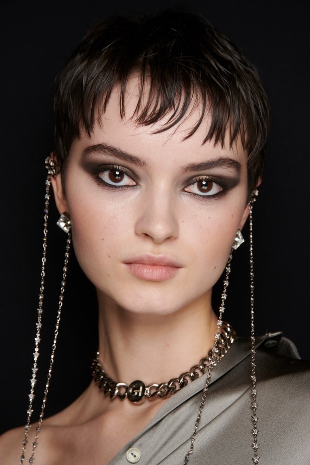 اطلالات جمالية من عرض جورج حبيقة للهوت كوتور 2023