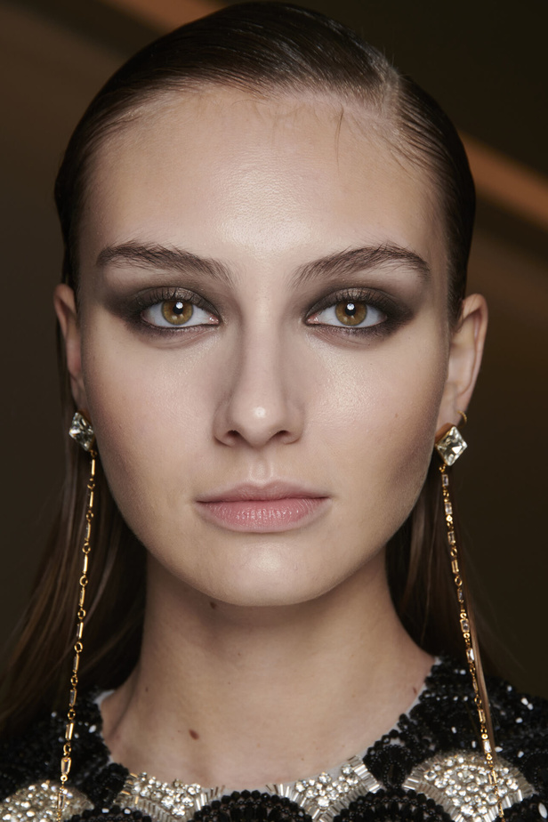 مجموعة جورج حبيقة للهوت كوتور 2023.. فخامة الشك والاناقة التي لا تزول