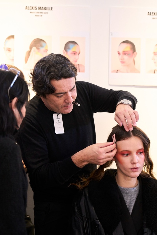 اطلالات جمالية من عرض مجموعة Alexis Mabille للهوت كوتور