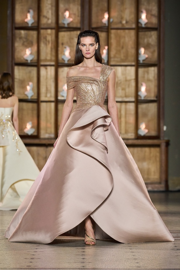 مجموعة رامي العلي للتصاميم الراقية: قصيدة تتغنّى بالمهارة الحرفية المثالية والتنفيذ الدقيق