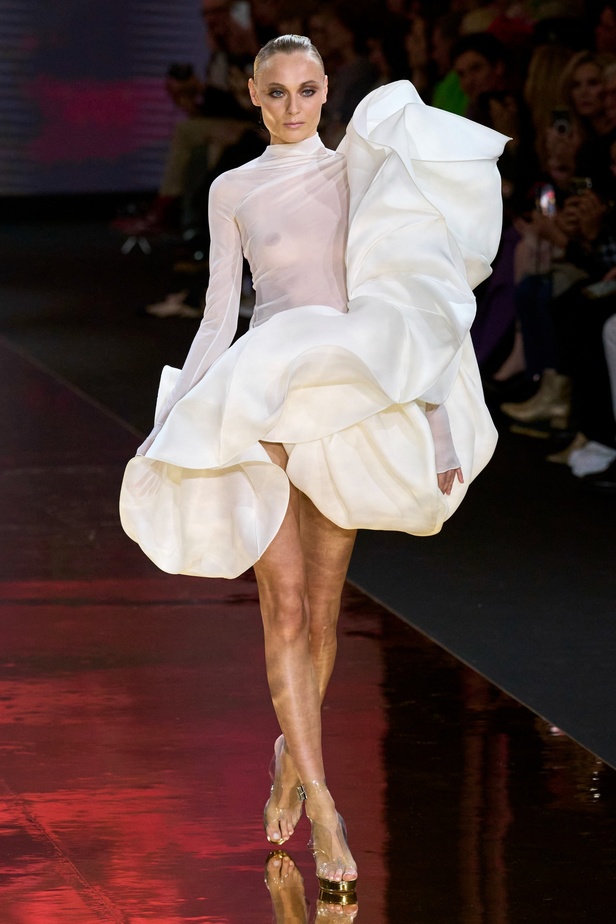 إرث البرازيل يلهم ستيفان رولاند في مجموعته الكوتور لربيع وصيف 2023 