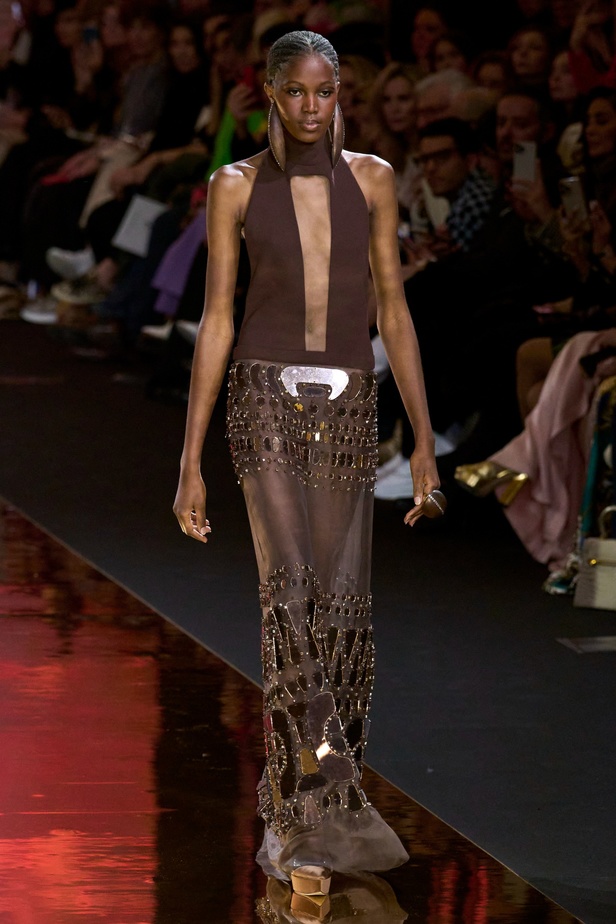 إرث البرازيل يلهم ستيفان رولاند في مجموعته الكوتور لربيع وصيف 2023 