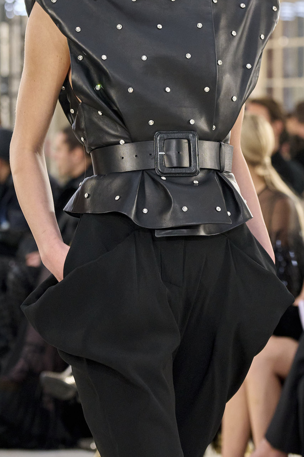 مجموعة الكسندر فوتييه للهوت كوتو لربيع وصيف 2023