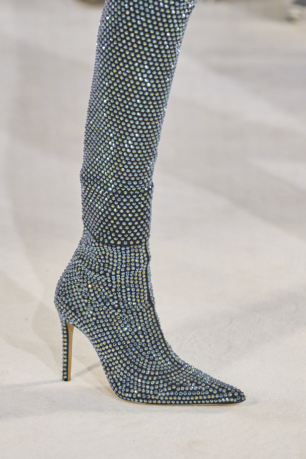 مجموعة الكسندر فوتييه للهوت كوتو لربيع وصيف 2023