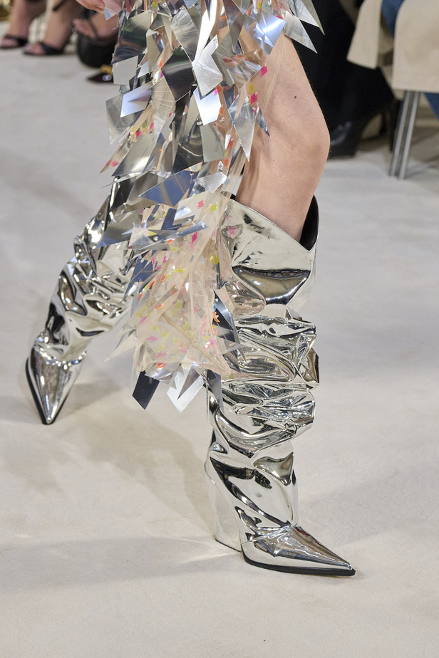 مجموعة الكسندر فوتييه للهوت كوتو لربيع وصيف 2023