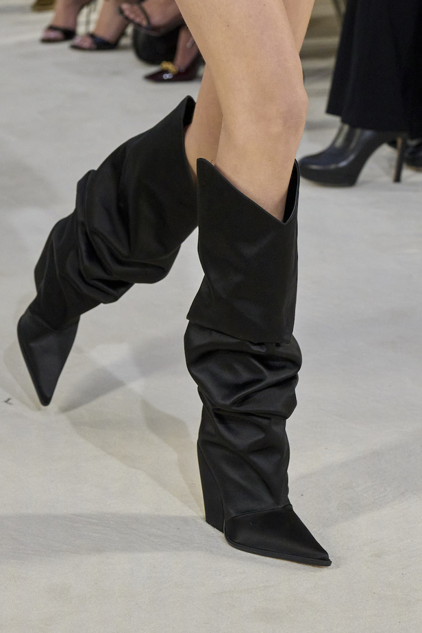 مجموعة الكسندر فوتييه للهوت كوتو لربيع وصيف 2023