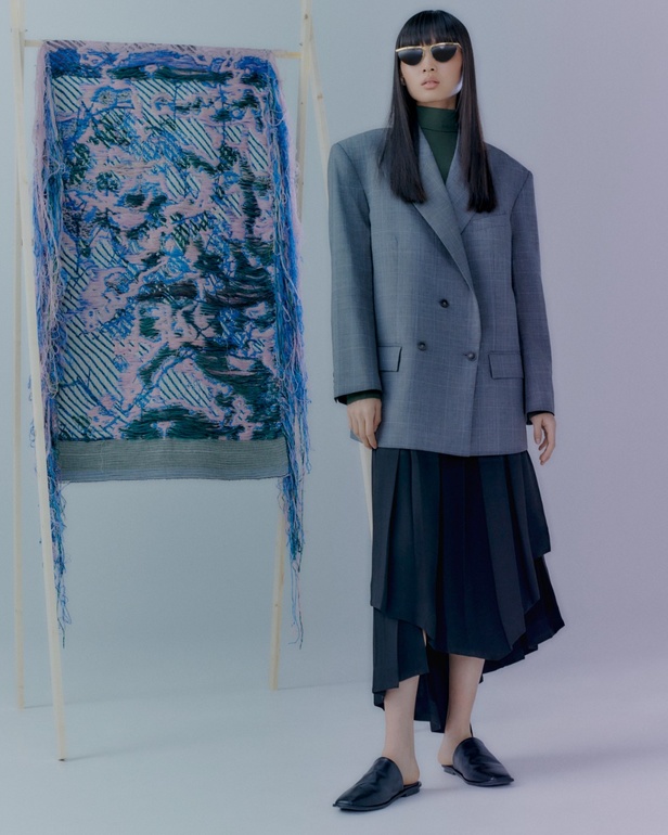 علامة القاسمي تسدل الستار عن مجموعتها الجديدة لموسم خريف وشتاء 2023 وتطلّ بنهجٍ أكثر شمولاً