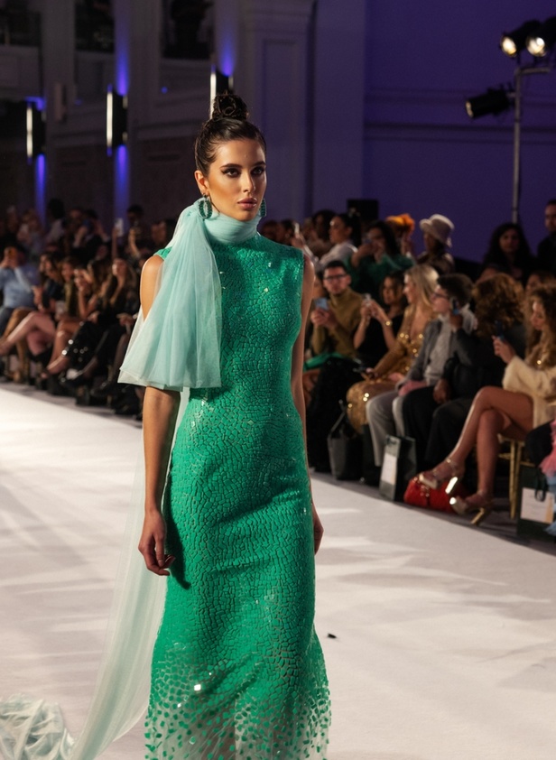 مجموعة الألبسة الراقية لدار Atelier Zuhra لخريف وشتاء 2023