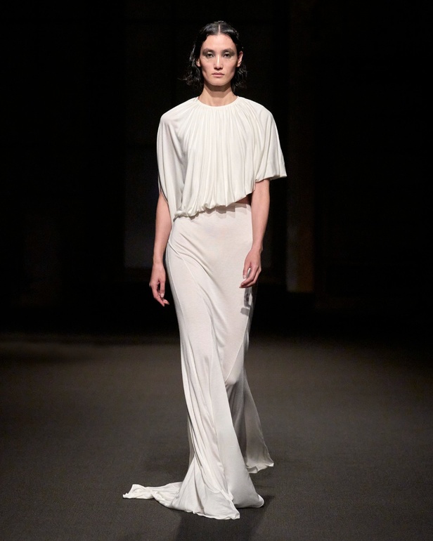 مجموعة Altuzarra لخريف وشتاء 2023-2024