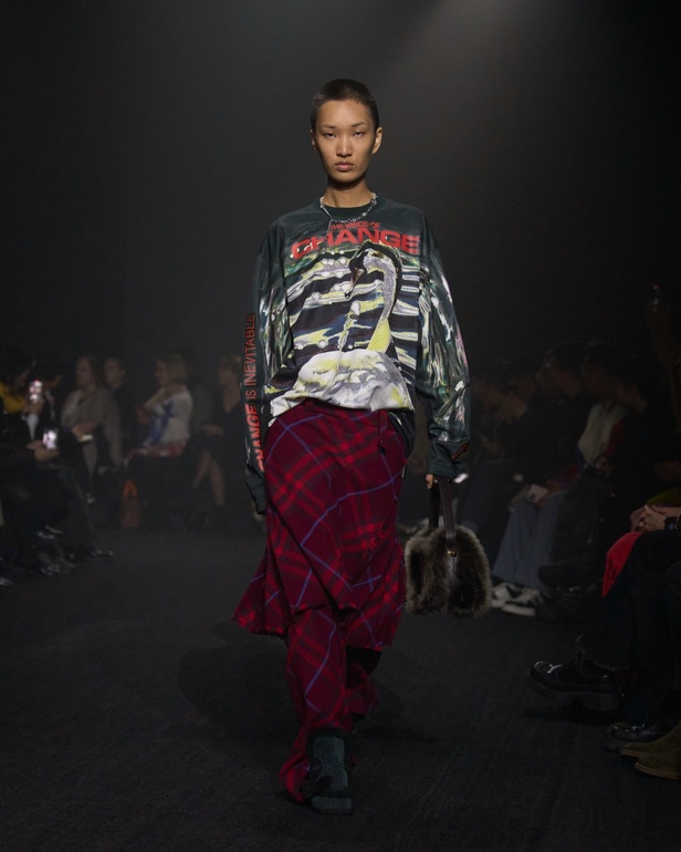 مجموعة Burberry لخريف وشتاء 2023-2024 