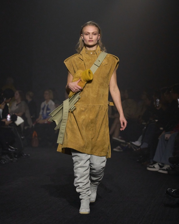 مجموعة Burberry لخريف وشتاء 2023-2024 