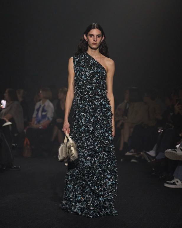 مجموعة Burberry لخريف وشتاء 2023-2024 