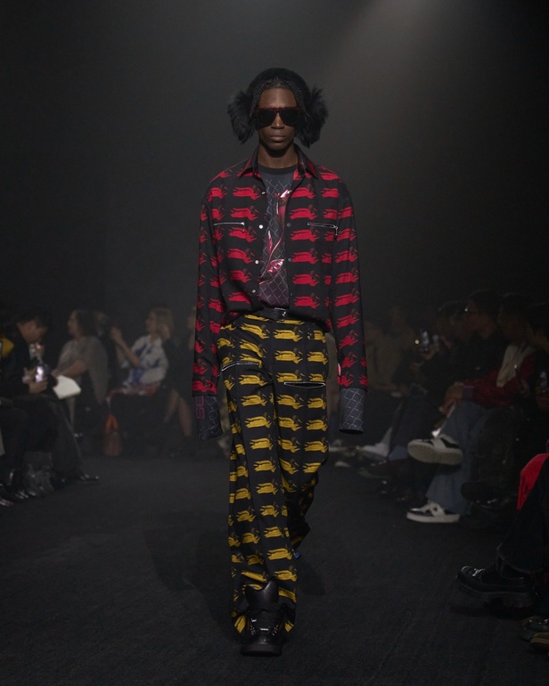 مجموعة Burberry لخريف وشتاء 2023-2024 