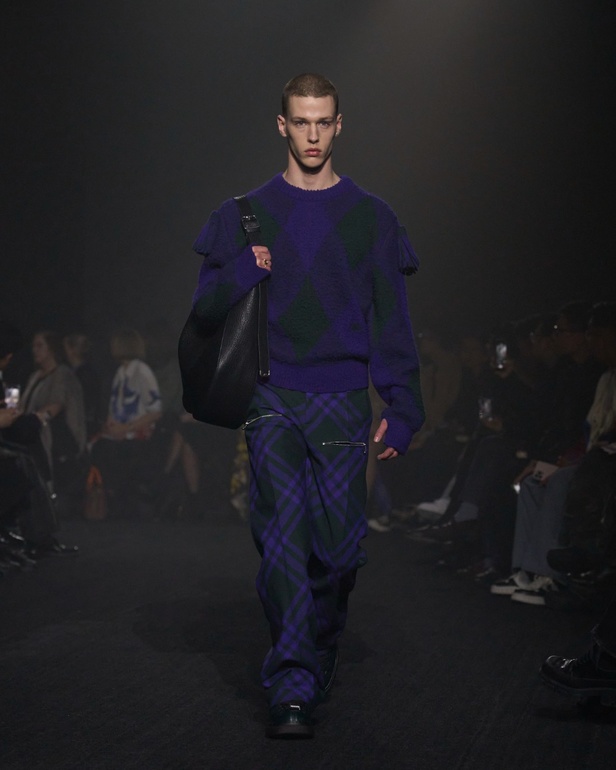 مجموعة Burberry لخريف وشتاء 2023-2024 