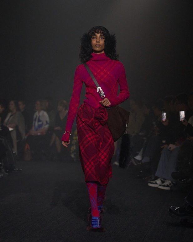 مجموعة Burberry لخريف وشتاء 2023-2024 