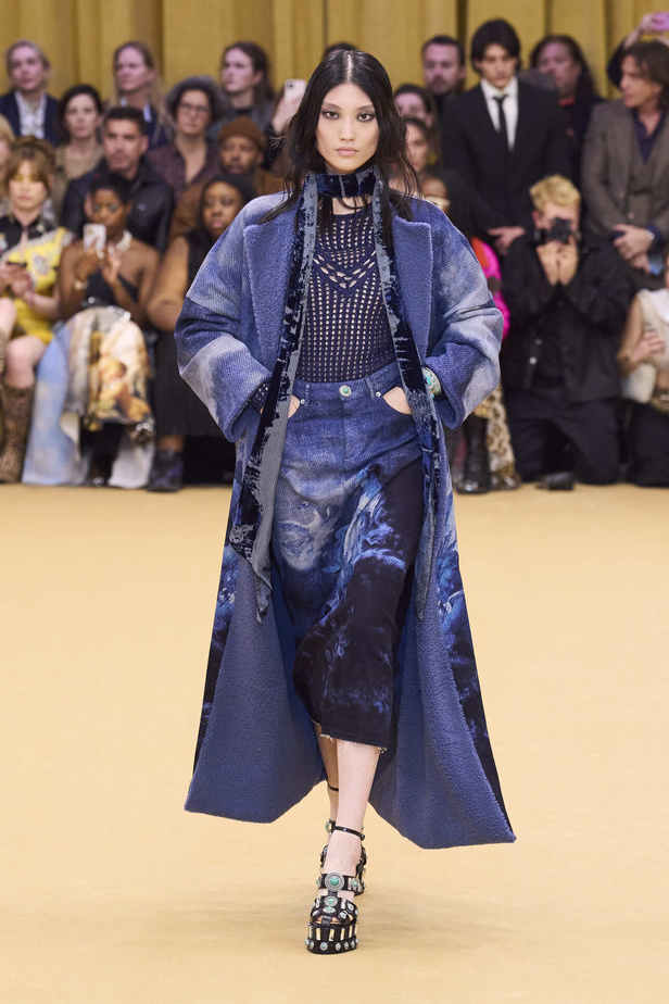 مجموعة Roberto Cavalli لخريف وشتاء 2024 في ميلانو