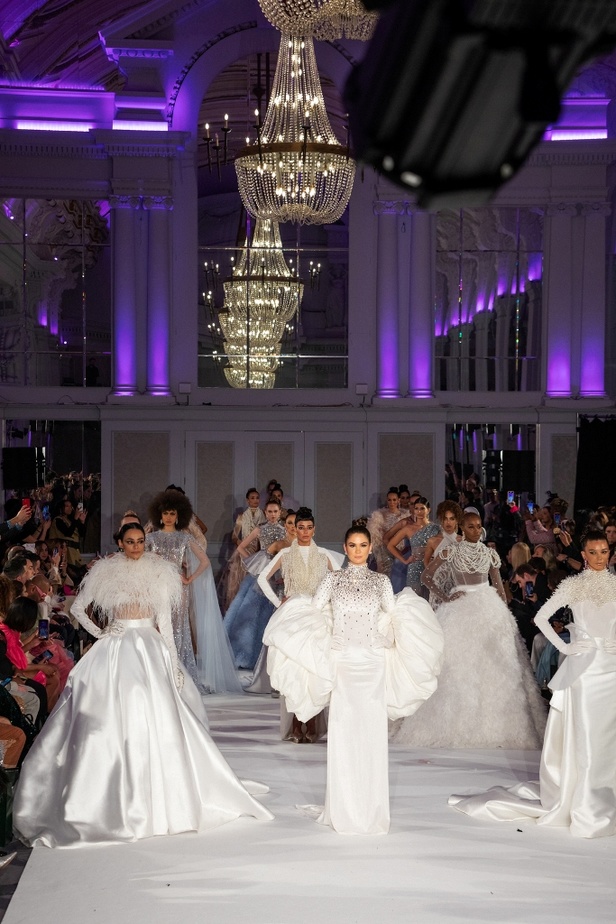 مجموعة الألبسة الراقية لدار Atelier Zuhra لخريف وشتاء 2023