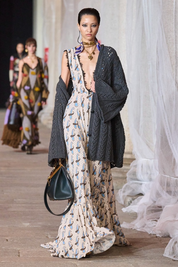 مجموعة Etro لخريف وشتاء 2023