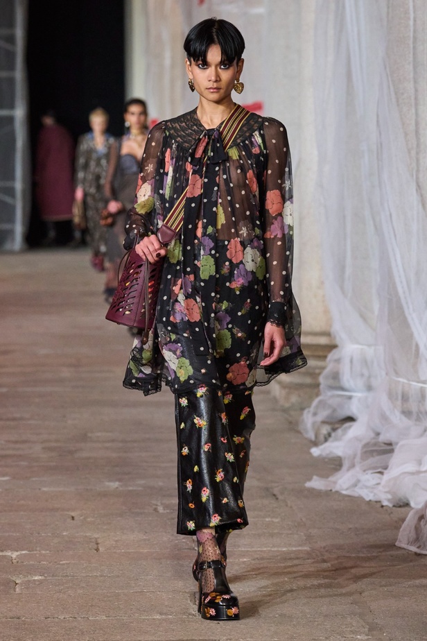 مجموعة Etro لخريف وشتاء 2023