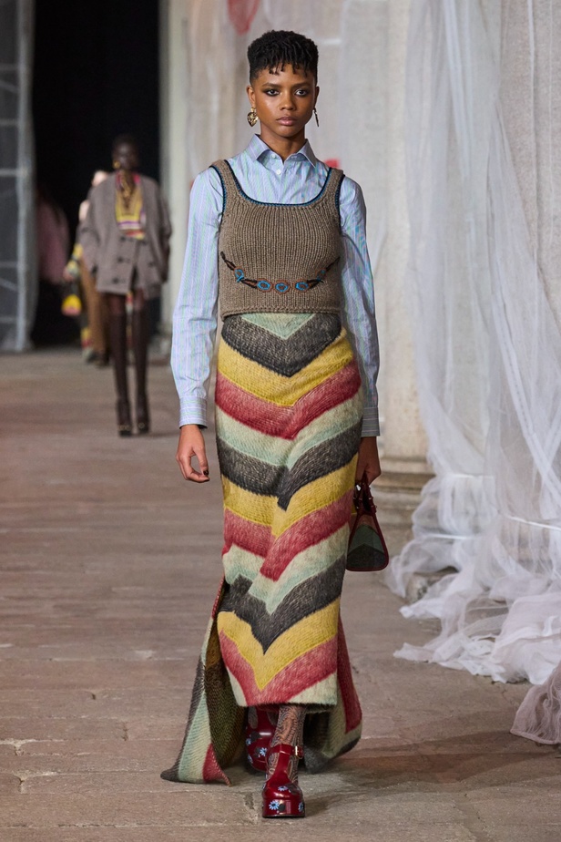 مجموعة Etro لخريف وشتاء 2023