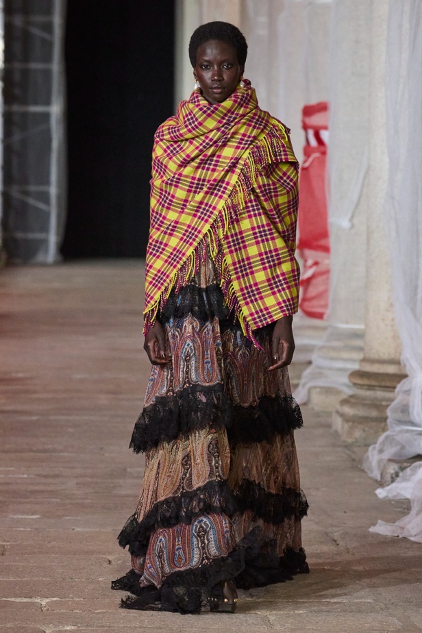 مجموعة Etro لخريف وشتاء 2023